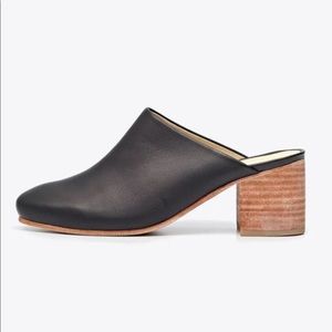 Nisolo Paloma closed toe mule black 8.5